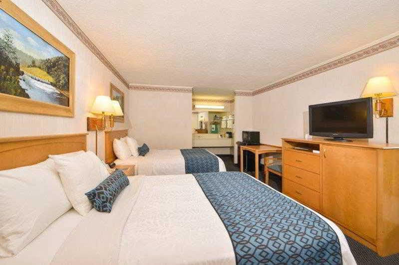 Days Inn By Wyndham Jefferson Exterior photo